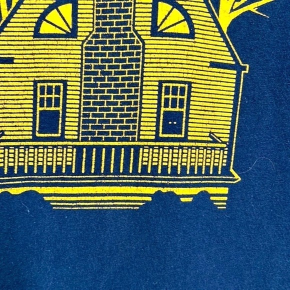 Delta - The Amityville Horror House Graphic Black Short Sleeve T Shirt Size XL - Picture 8 of 11